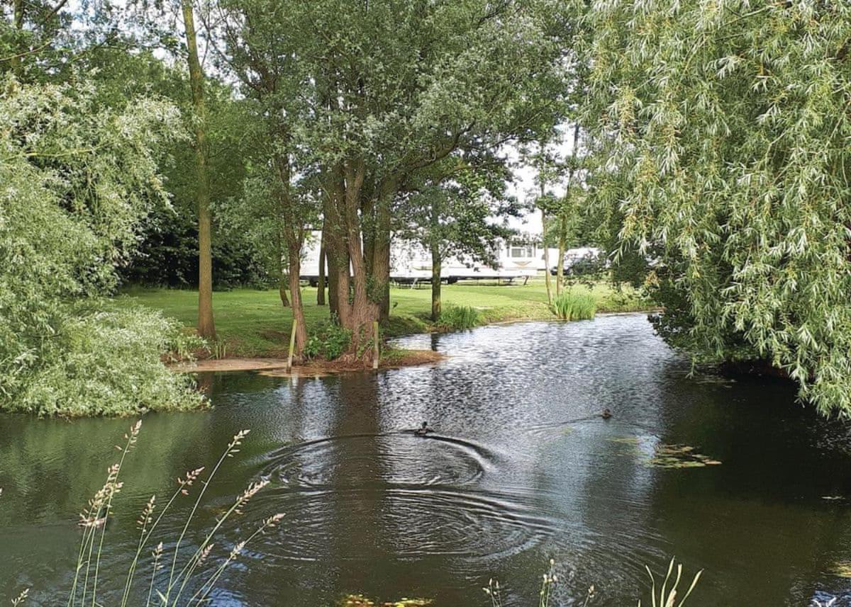 Barlings Country Park Hotel Langworth Екстериор снимка