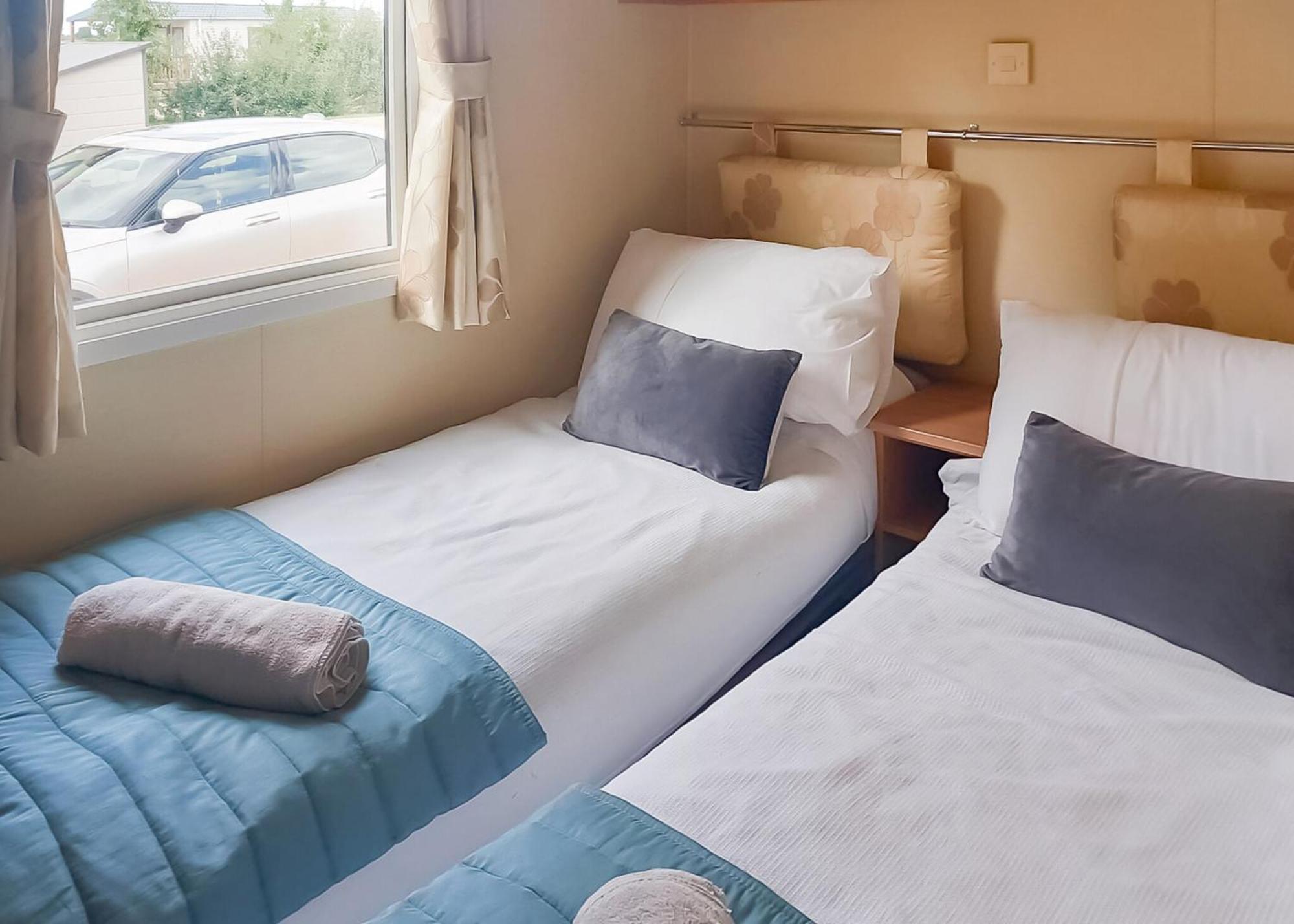 Barlings Country Park Hotel Langworth Стая снимка