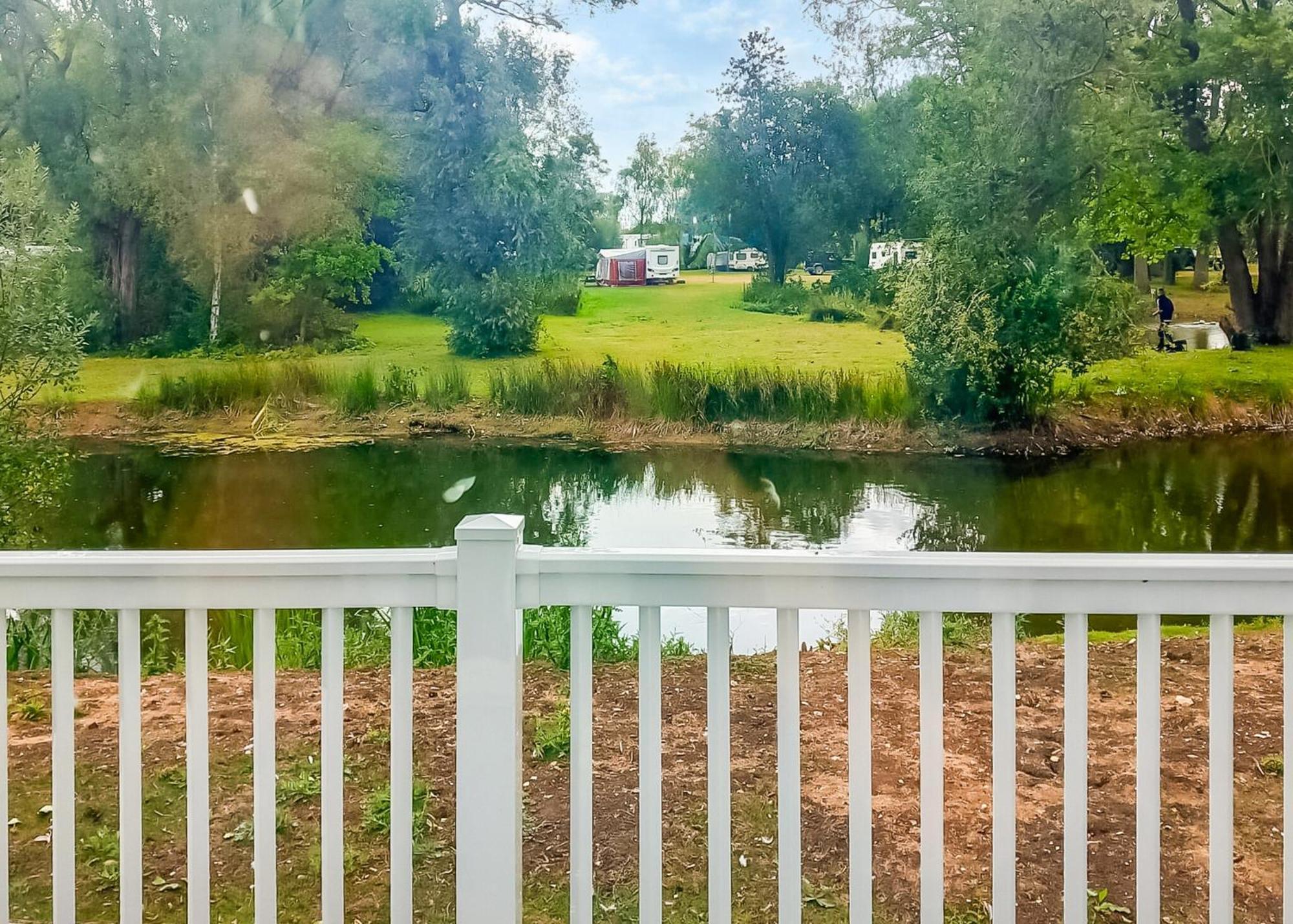 Barlings Country Park Hotel Langworth Стая снимка